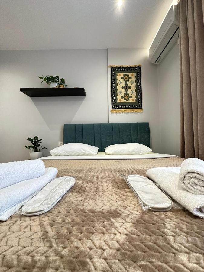 Trea Accomodations - Suite Lungomare Vlorë Exteriör bild