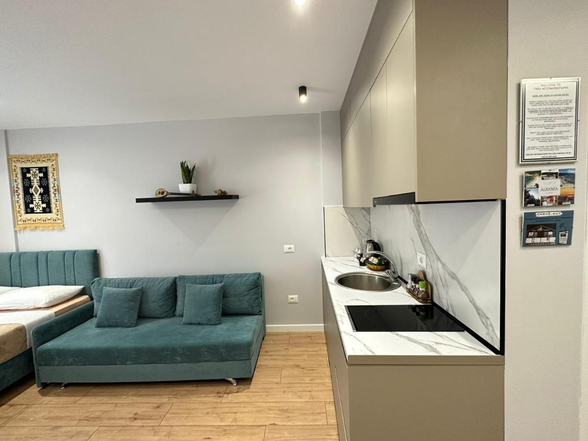 Trea Accomodations - Suite Lungomare Vlorë Exteriör bild