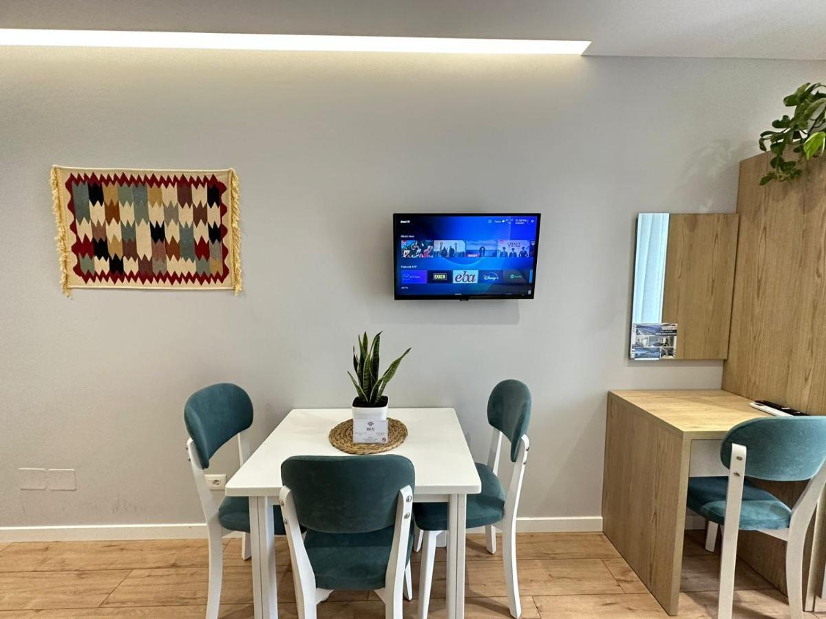 Trea Accomodations - Suite Lungomare Vlorë Exteriör bild