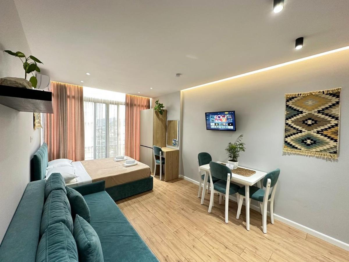 Trea Accomodations - Suite Lungomare Vlorë Exteriör bild