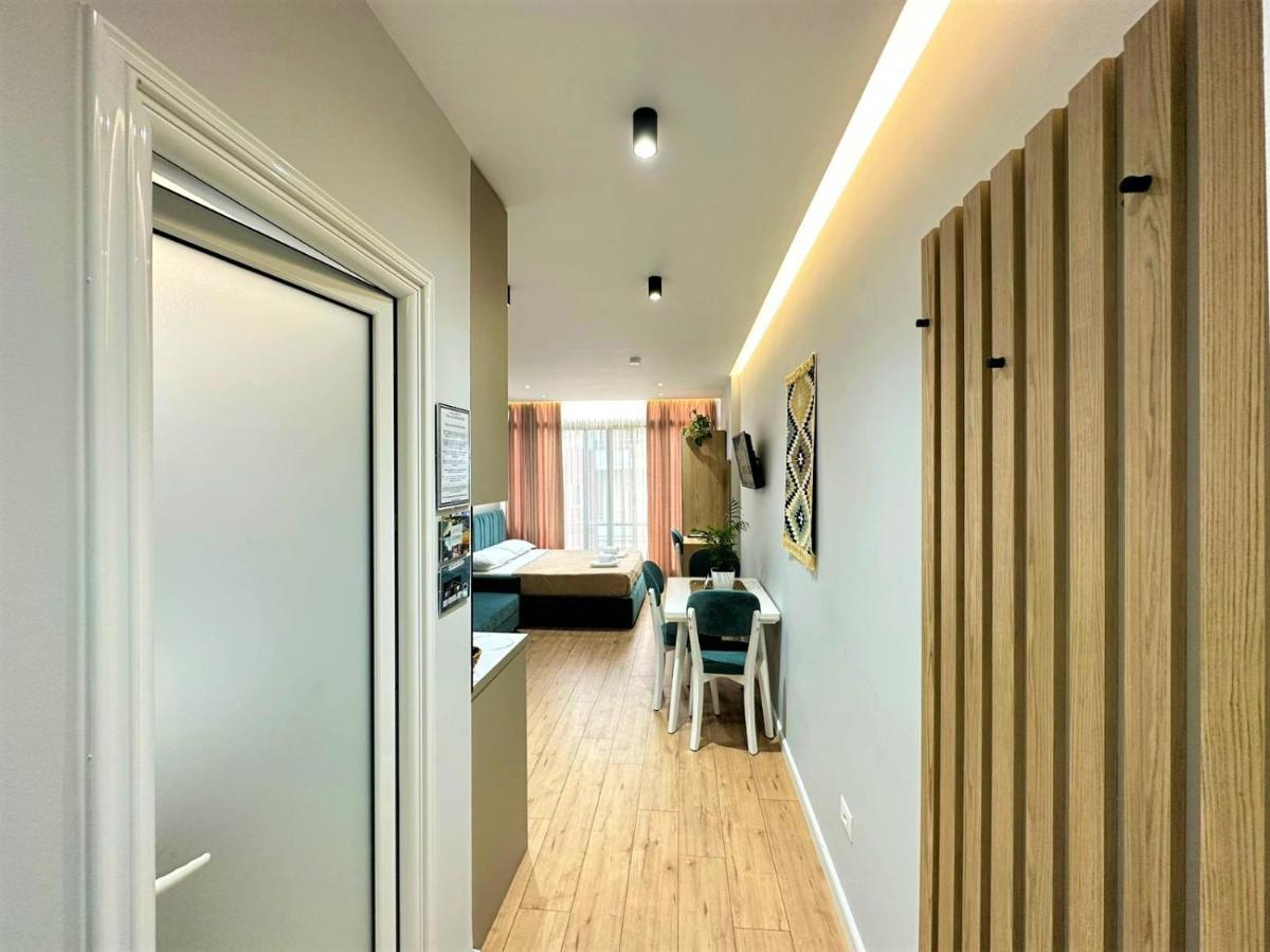 Trea Accomodations - Suite Lungomare Vlorë Exteriör bild