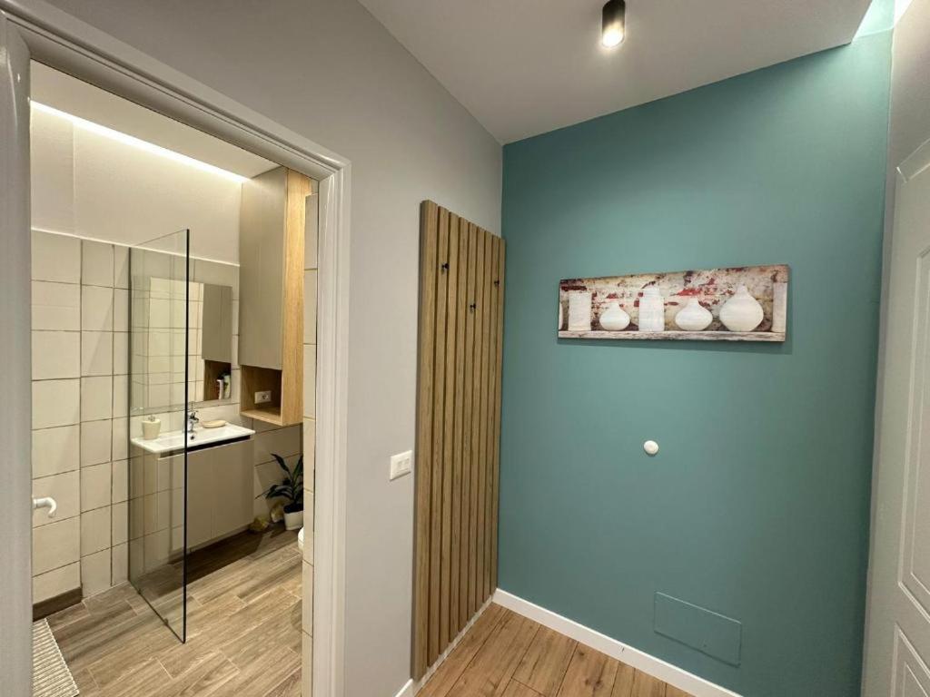 Trea Accomodations - Suite Lungomare Vlorë Exteriör bild